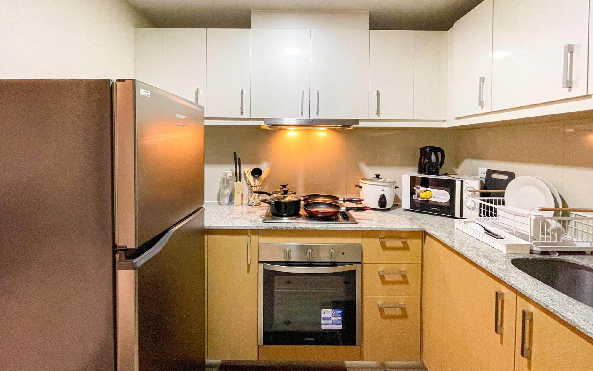 Cityscape View 2Br In Uptown Bgc W 200Mbps Wifi Taguig Ngoại thất bức ảnh