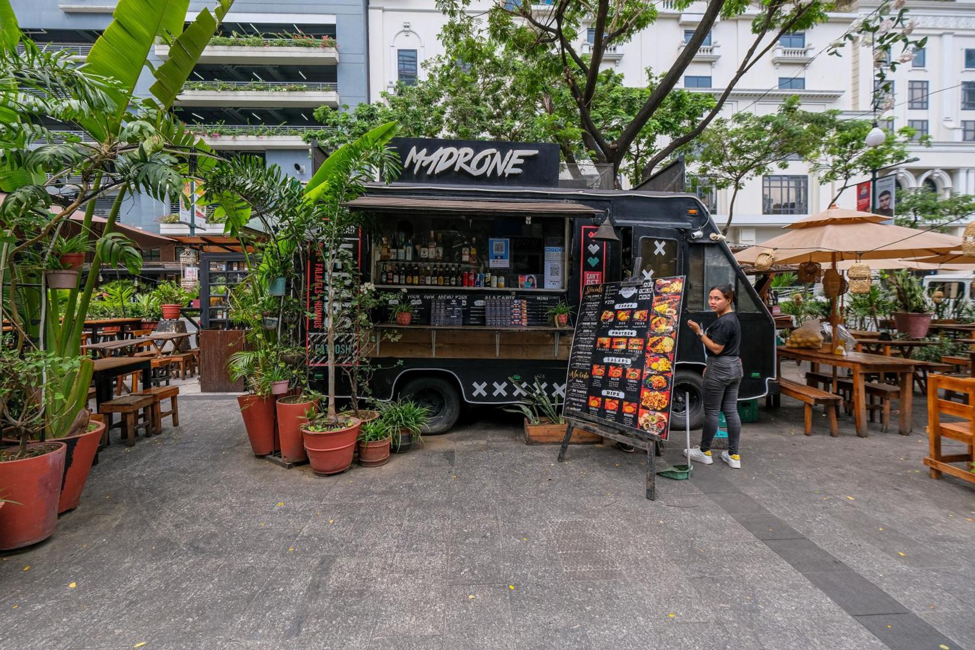 Cityscape View 2Br In Uptown Bgc W 200Mbps Wifi Taguig Ngoại thất bức ảnh